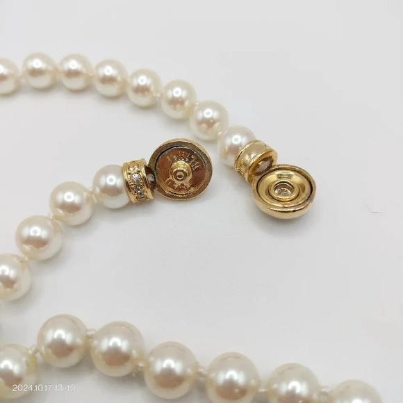 Rau Klikit Faux Pearl Knotted String Necklace Magnetic Closure - Picture 3 of 8